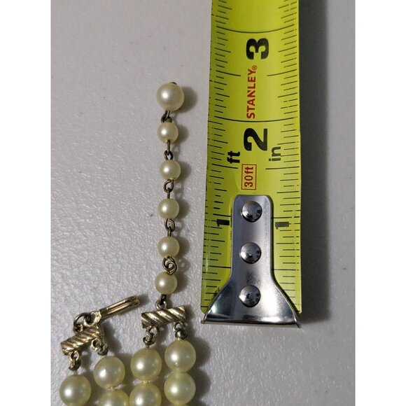 Vintage Double Strand Faux Pearl Necklace With Grapevine Pendant - Picture 10 of 11